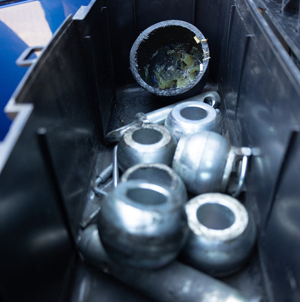 FIXBOX – die saubere Lösung für die Aufbewahrung deiner Staubschutzkappen