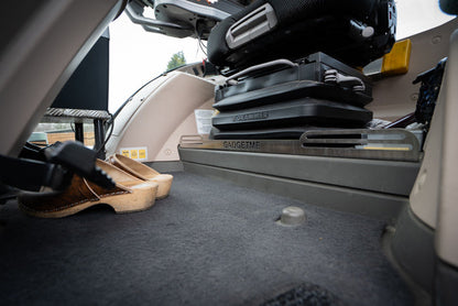 GADGETME anti-slip rail suitable for Fendt 500 & 700