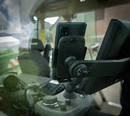 GADGETME telefoonhouder met draadloze oplaadfunctie passend voor Fendt One, 15 W